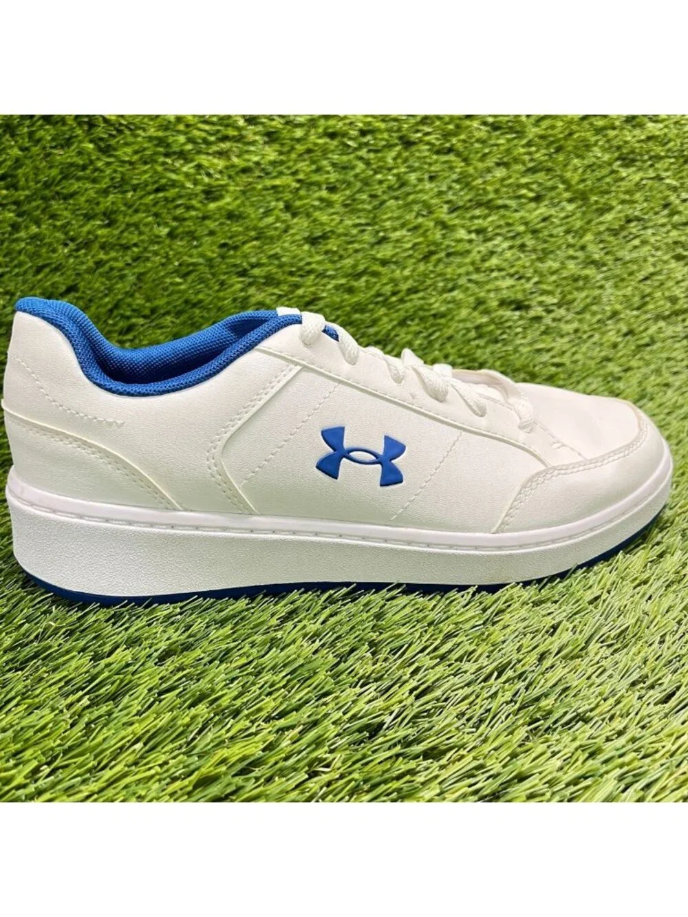 Under Armour Official GS Boys Size 7Y White Tech Blue Athletic Shoes Sneakers